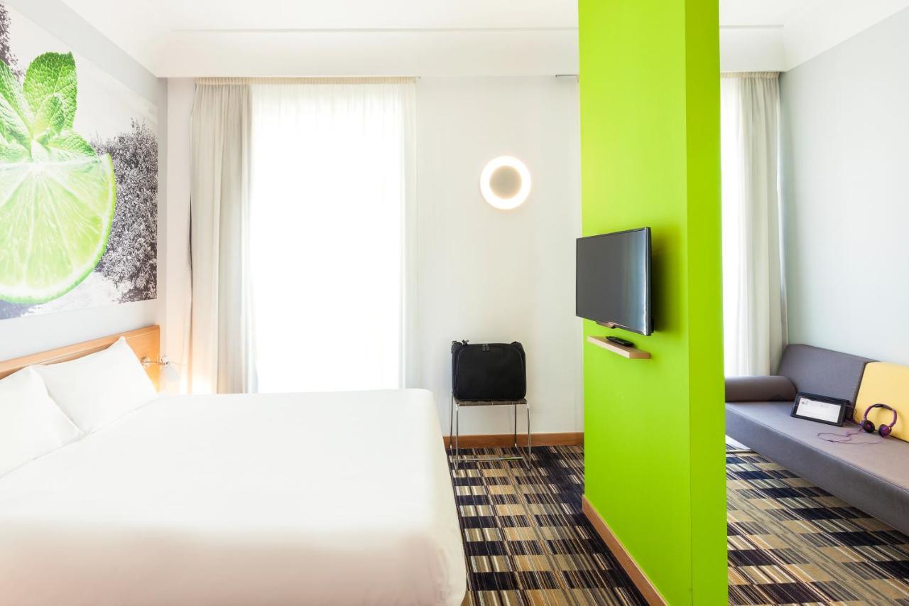 Ibis Styles Garibaldi 3* Nápoles
