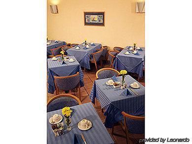Ibis Styles Garibaldi Hotel Napoli